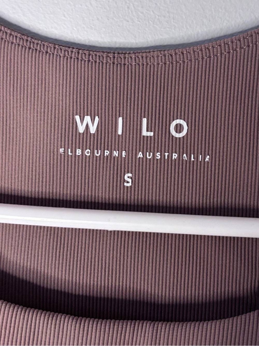 WILO Ribbed Sports Bra - Picture 4 of 5